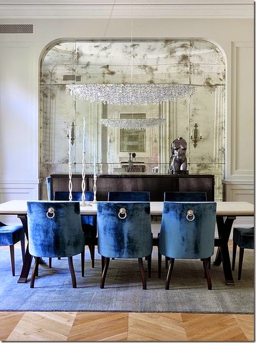 traditional-dining-room-design-in-navy-blue