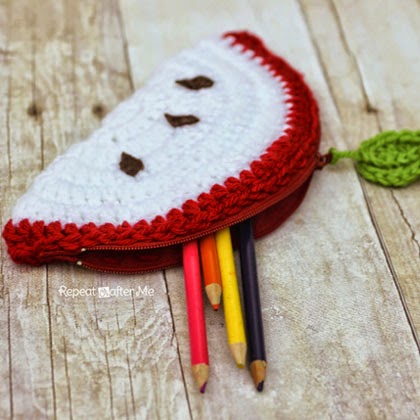 Crochet Apple Pouch Pattern 