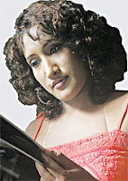  Female singer in Sri Lanka