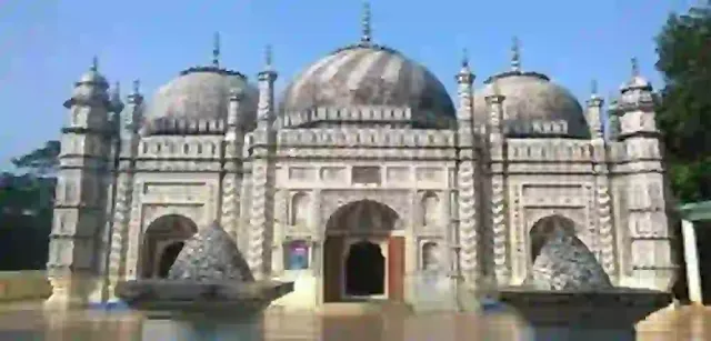 নোয়াখালীর দর্শনীয় স্থান-বজরা শাহী মসজিদ