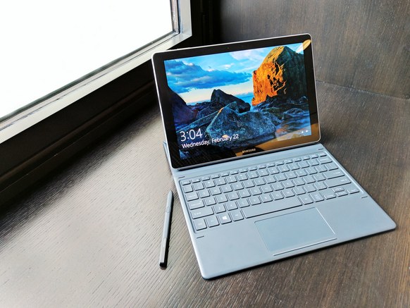 Samsung’s New Windows Tablet Is Your Laptop’s Worst Nightmare - Mardian-newbie.blogspot.com