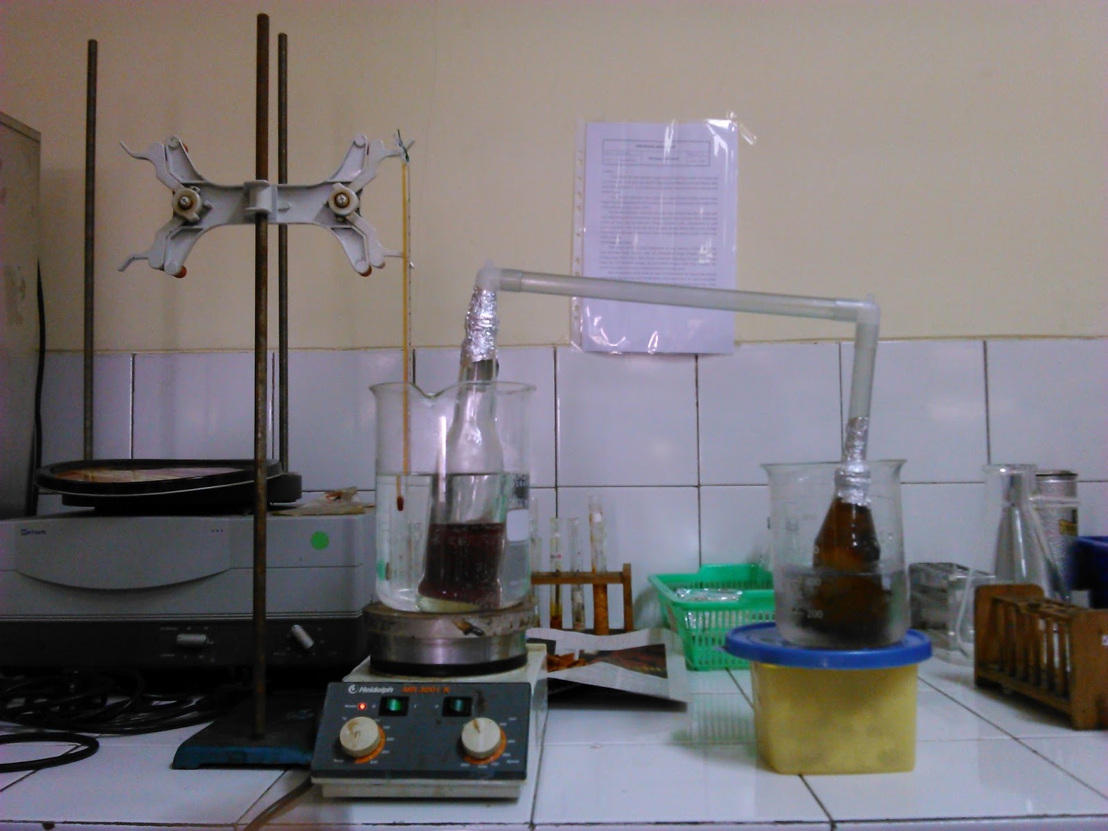 Praktikum Kimia Organik: Pembuatan Alat Destilasi