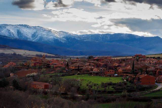 Ruta de los pueblos rojos de Segovia. Madriguera