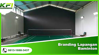 branding lapangan badminton