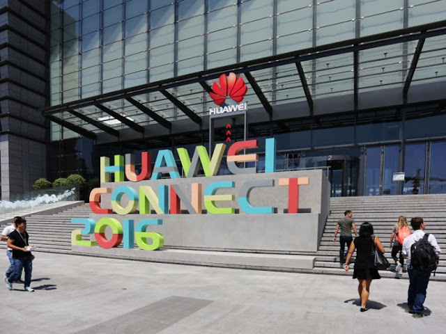 Huawei tops China's smartphone market in 2016