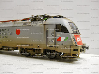 < src = "image_17.jpg" alt = " Locomotive invecchiate Piko scala 1:87 " / >