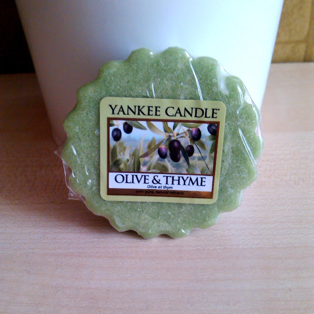 Yankee Candle, Olive & Thyme