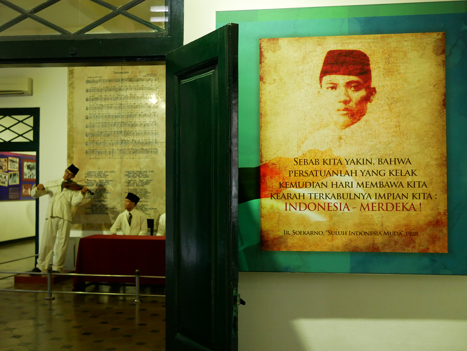 Museum Sumpah Pemuda dan Bait ke 3 ~ TANPA KENDALI