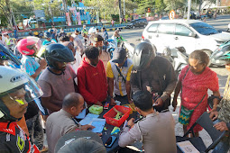 Pillomina Ida Waymramra Imbau Pengendara Jayapura Jaga Keselamatan di Jalan Raya