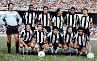 CLUBE ATLÉTICO MINEIRO. Temporada 1971-72. Renato, Humberto Monteiro, Grapete, Vanderlei, Vantuir y Oldair. Ronaldo, Humberto Ramos, Darío, Beto e Romeu. CLUBE ATLÉTICO MINEIRO 1 SÃO PAULO F. C. 0 Domingo 12/12/1971 Campeonato Brasileiro de Serie A, triangular final, jornada 1. Belo Horizonte, Brasil, estadio Mineirão: 59.320 espectadores. GOLES: 1-0: 75’, Oldair.