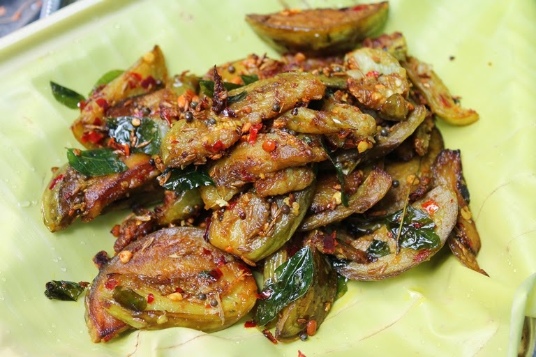 Brinjal Roast / Brinjal Fry with Garlic, Cumin & Dry 