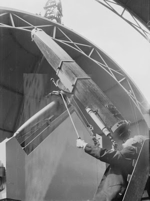 A9701-2 The Sheepshanks Equatorial telescope in the Altazimuth Pavilion, c.1960s © NMM