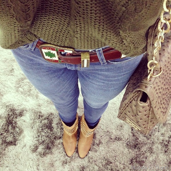 look calça jeans, trico e botinha (1)