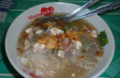 Kuliner Pinggiran: Kulping jakarta (Sop Ayam Pak Min Klaten)