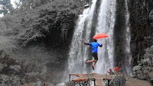 Jelajah Malang-Lumajang: Coban Srengenge dan Coban Gintung