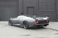 Jaguar XJ220S headed