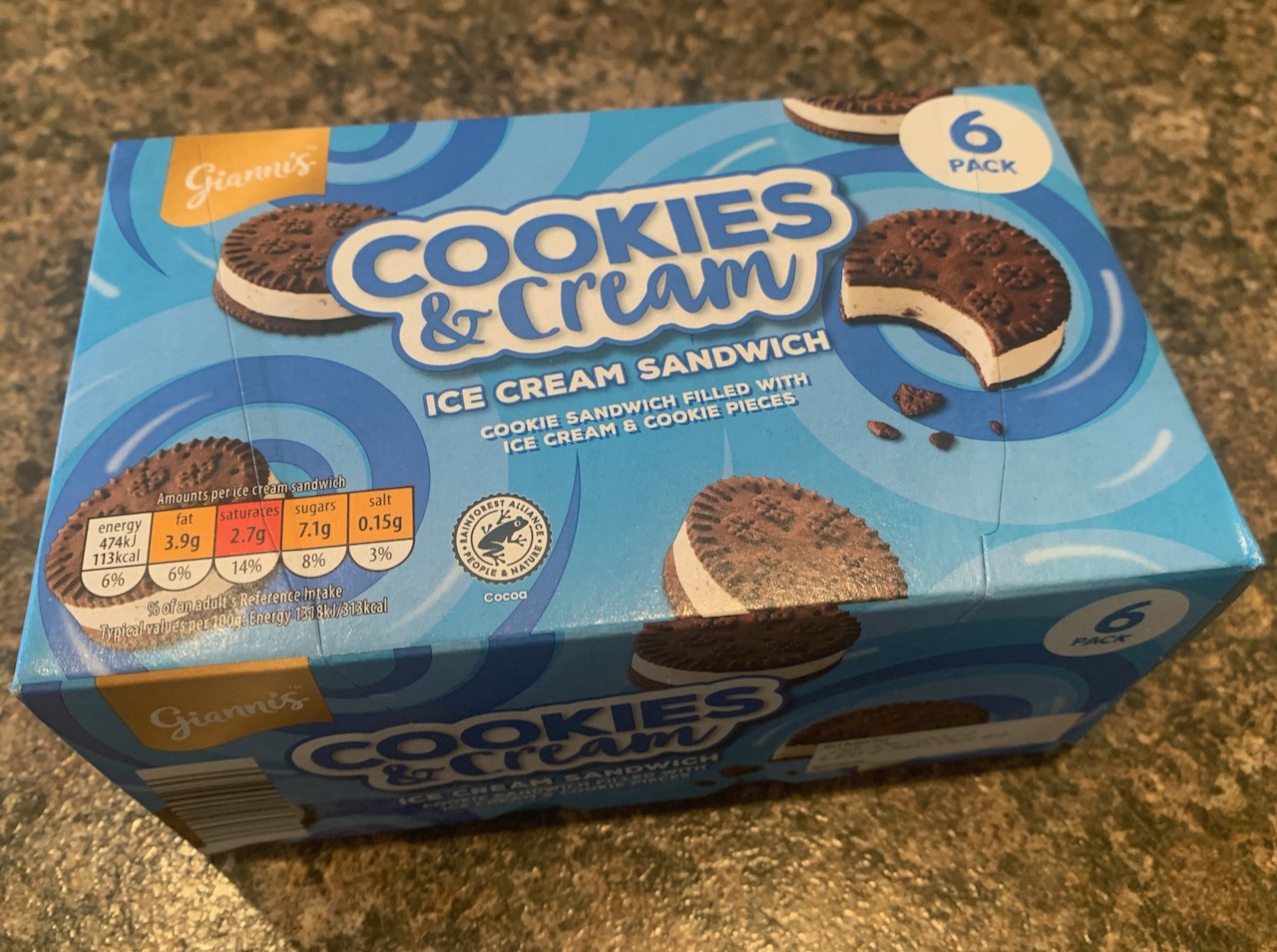 What Makes Oreo Cookies Black? - FoodCrumbles