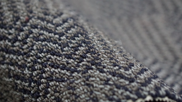 Chi tiết sợi thảm cuộn hoa văn, sợi dệt cao cấp