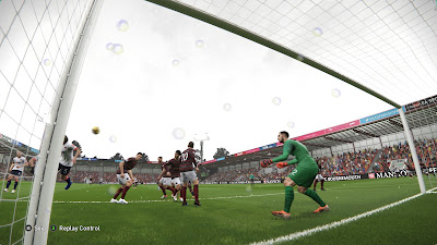 PES 2019 Uniturf for Stadium Server v0.2 by Endo