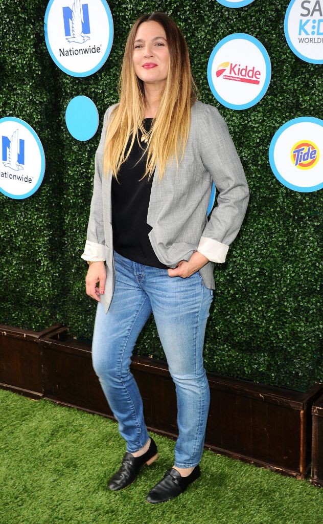 Drew Barrymore in Blue Jeans and a Boxy Grey Blazer at Safe Kids Day in Los Angeles