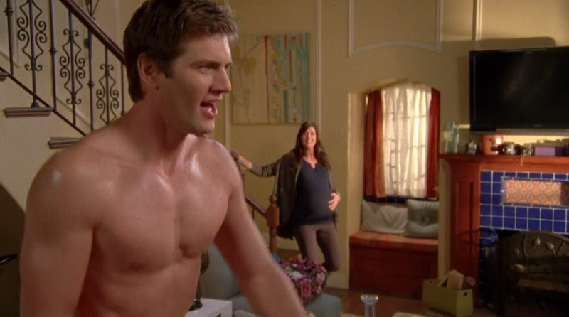 Ryan McPartlin Shirtless on Chuck s4e13