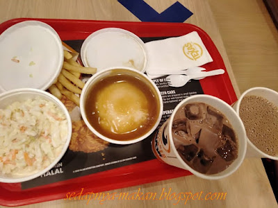 coleslaw, mashed potato, fries, milo ais