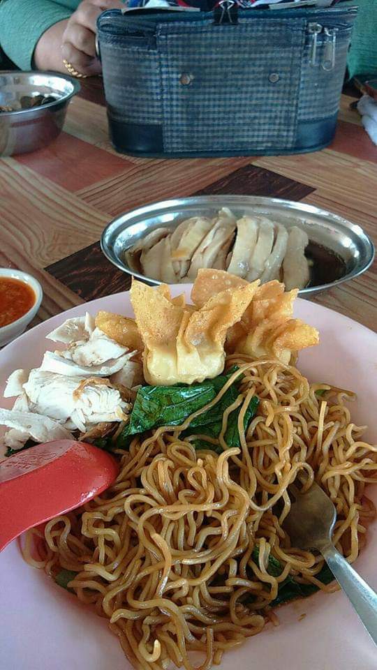 Makanan sedap di melaka (versi ramai pelancong tak tahu)