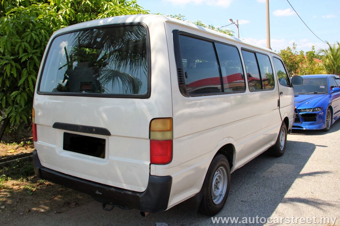 Kereta Terpakai untuk Dijual: TOYOTA HIACE WINDOW VAN 12 