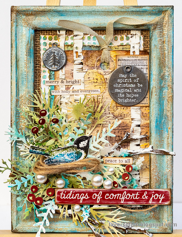 Layers of ink - Christmas Bird Frame Tutorial by Anna-Karin Evaldsson.