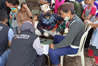 Polri Lakukan Pelayanan Kesehatan Keliling Untuk Korban Gempa di Cianjur