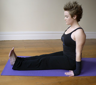 DANDA ASANA