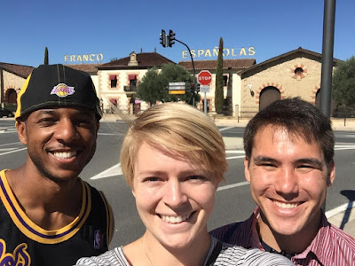 Logroño is also known for Bodegas, however the one we wanted to see was closed, but we stilled selfied it like we went there