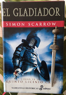 Portada del libro El gladiador, de Simon Scarrow