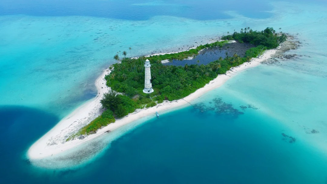 Pulau Banyak: Surga Tersembunyi di Kabupaten Aceh Singkil