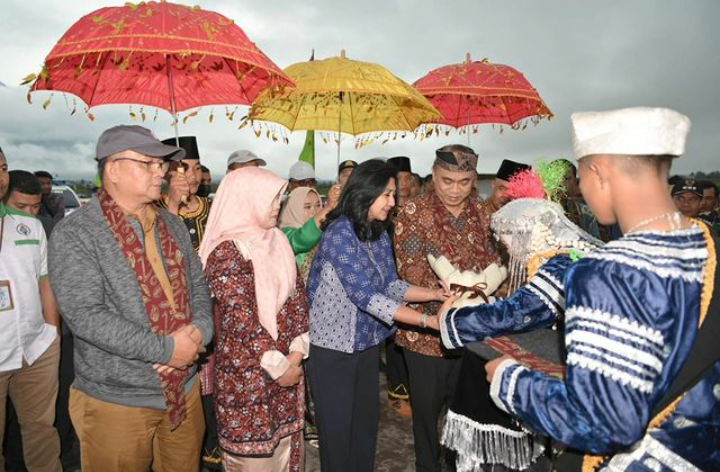 Kunjungan Wamendes PDTT ke Rawa Bento dan Peresmian Bumdes Didampingi Sekda Zainal  