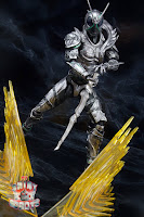 S.H. Figuarts Kamen Rider Shadowmoon 35