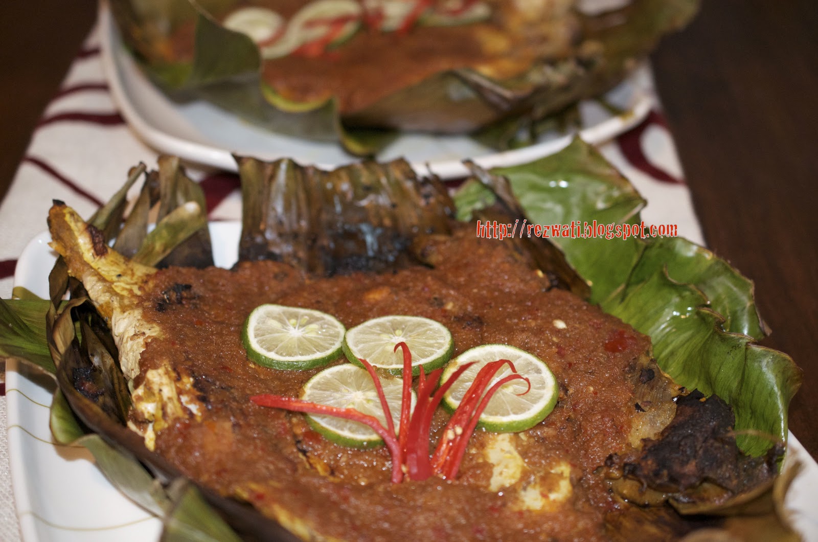 Wind of Change: Ikan Bakar d' Danau