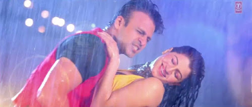 Tu Bhi Mood Mein - Grand Masti (2013) Full Music Video Song Free Download And Watch Online at worldfree4u.com