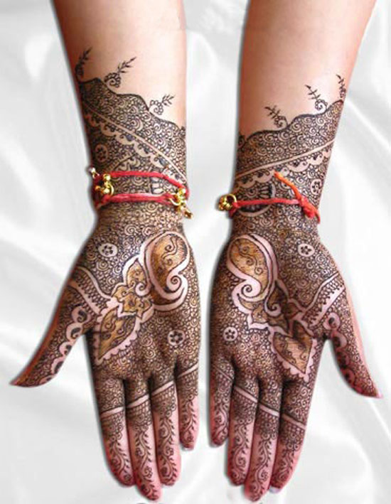 The Hand and Feet Mehndi Designs was a lot of tradition in scabies Lande 