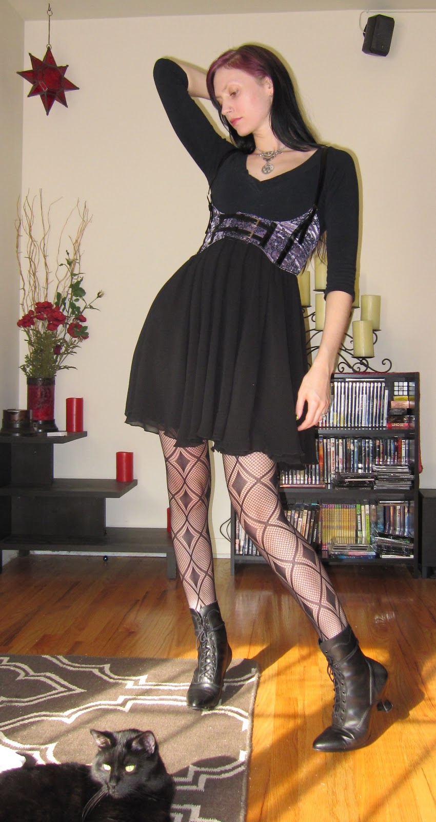 Glitter is my Crack: OOTD: Black Dress with Lace Tights and Witchy Boots