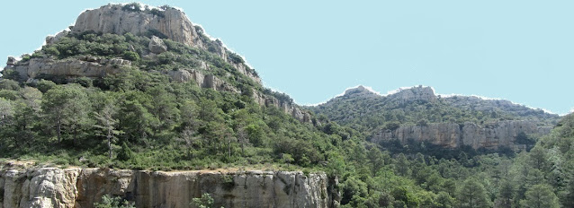 SERRA DEL MONTSANT SANTA MAGDALENA - PI DE LA CARABASSETA - TOLL DE L'OU - GRAU DEL PERET - SANTA MAGDALENA, Puig de la Mola i el Coll de la Mola al Montsant