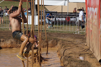 Spartan Race. Trepando la cuerda