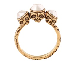 house-of-harlow-skulls-ring