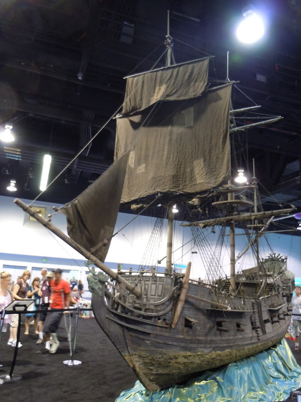 Black Pearl pirate ship film miniature