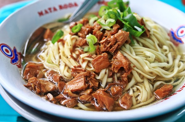 Resep Mie Ayam Sederhana, Nikmatnya Bikin Nagih - Resep Masakan