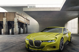 BMW M4 GTS and BMW 3.0 CSL Homage receive 2015 Auto Bild Sports Car of the Year award.
