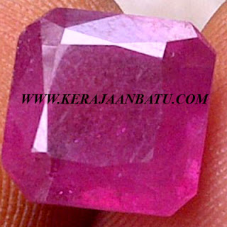 NATURAL RUBY CORUNDUM KOTAK BERMEMO KODE KB131