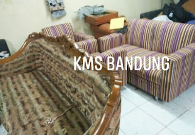 Kain sofa motif salur