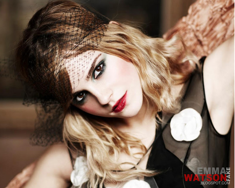 Emma Watson Fake,Fashion