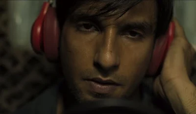 Watch Asli Hip Hop Song - Gully Boy Trailer Announcement 